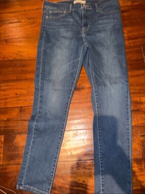 Jeans Subcategory Identification